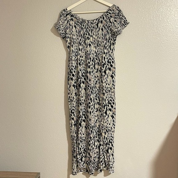 Soft Surroundings Women's Petite Printed Flowy Soft Long Maxi Dress Size PM - Picture 3 of 11